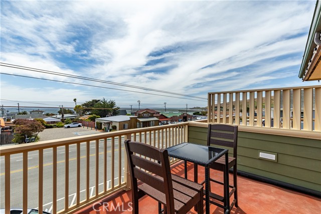 95 S Ocean Avenue, Cayucos CA: https://media.crmls.org/medias/a2c3e79f-aaf2-4244-b5a5-a23d4d3bb87e.jpg