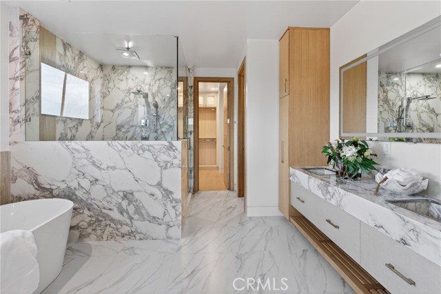 Detail Gallery Image 39 of 58 For 520 11th St, Huntington Beach,  CA 92648 - 3 Beds | 3/1 Baths