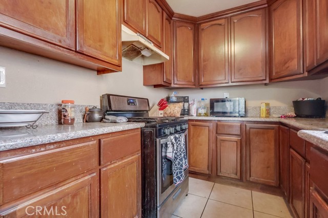 Detail Gallery Image 10 of 36 For 1243 W 70th St, Los Angeles,  CA 90044 - 3 Beds | 2 Baths