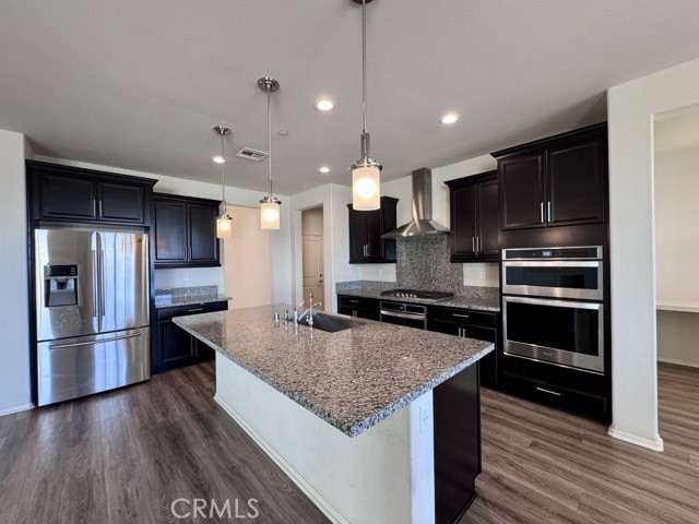 Detail Gallery Image 14 of 57 For 1065 Regala St, Perris,  CA 92571 - 5 Beds | 4 Baths