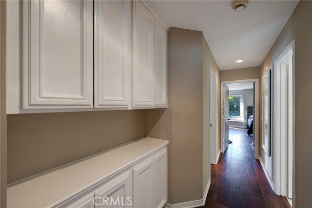 Detail Gallery Image 20 of 65 For 27702 Greenfield Dr, Laguna Hills,  CA 92653 - 7 Beds | 5/2 Baths