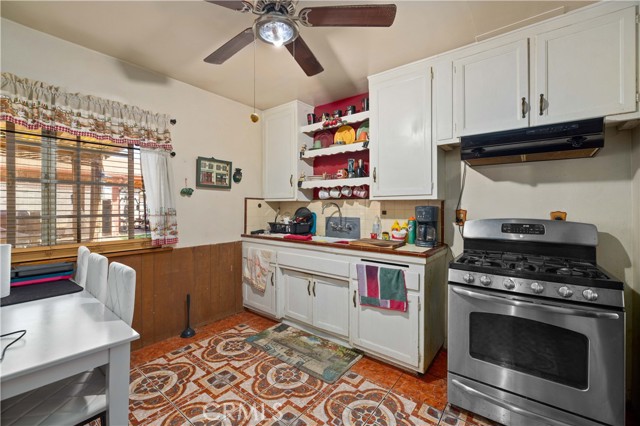 Detail Gallery Image 9 of 29 For 139 E Avenue P4, Palmdale,  CA 93550 - 2 Beds | 1 Baths