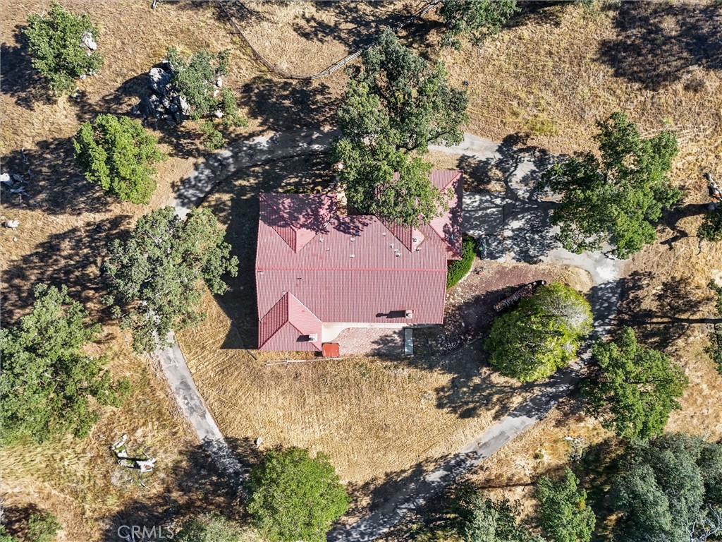 https://media.crmls.org/medias/a2c6a48c-d01e-443b-a23f-1510c03d2f30.jpg?preset=X-Large