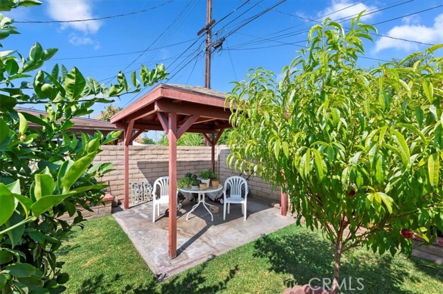 Detail Gallery Image 10 of 35 For 927 Le Borgne Ave, La Puente,  CA 91746 - 4 Beds | 2 Baths