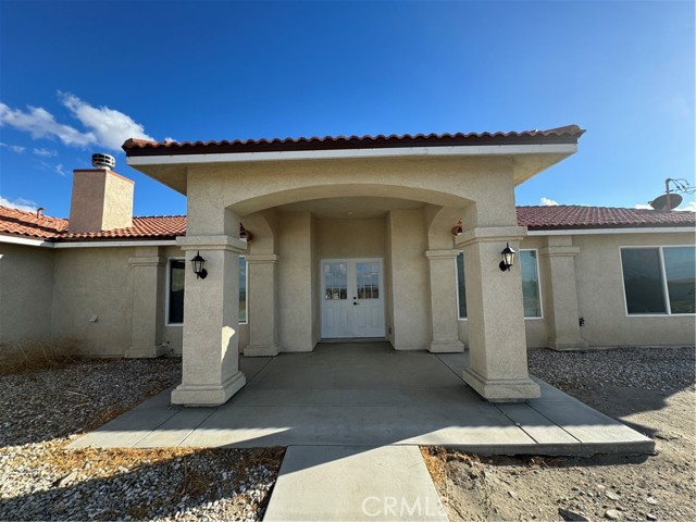 Detail Gallery Image 2 of 23 For 465 Solano Rd, Pinon Hills,  CA 92372 - 4 Beds | 2 Baths