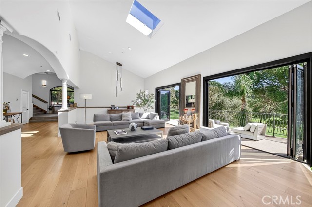 Detail Gallery Image 9 of 54 For 1445 Westridge Way, Chino Hills,  CA 91709 - 5 Beds | 4/2 Baths