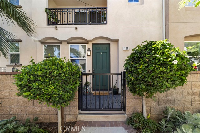 144 Royal WAY