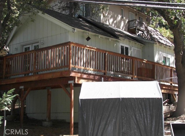 24977 Crest Forest Drive, Crestline CA: https://media.crmls.org/medias/a2c7ddad-3d4d-4a88-bac3-71498f290554.jpg
