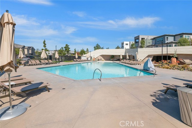 Detail Gallery Image 45 of 70 For 191 Sash, Irvine,  CA 92618 - 4 Beds | 3/1 Baths