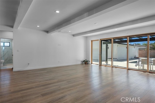 6334 Riggs Place, Los Angeles CA: https://media.crmls.org/medias/a2c809ec-348e-4020-8368-40bb3593bff3.jpg