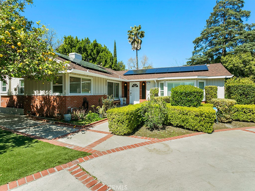 5403 Woodman Avenue, Sherman Oaks, CA 91401