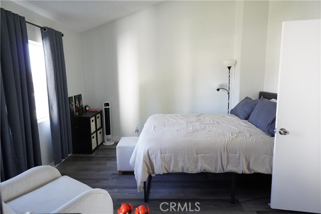 Detail Gallery Image 15 of 25 For 1978 E 5th, Ontario,  CA 91764 - 2 Beds | 1/1 Baths