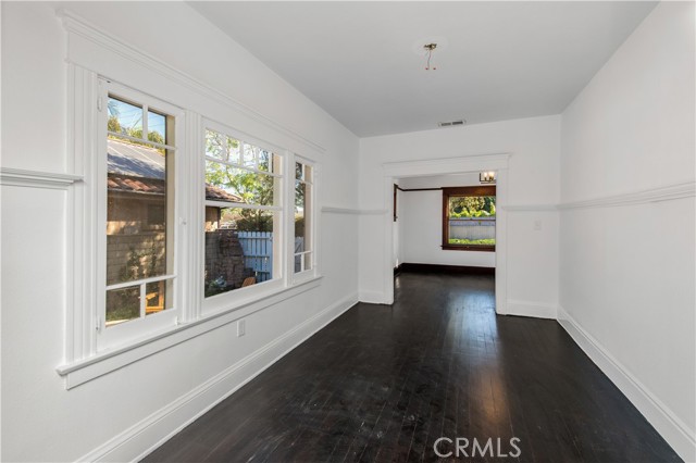 Detail Gallery Image 10 of 22 For 2175 Tustin Ave, Costa Mesa,  CA 92627 - 3 Beds | 2 Baths