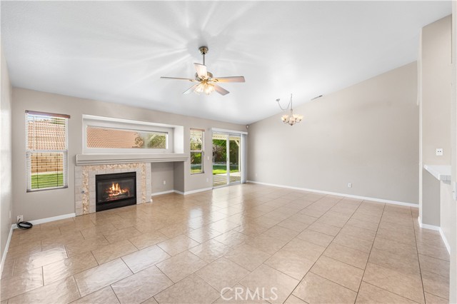 3413 Tamarisk DR