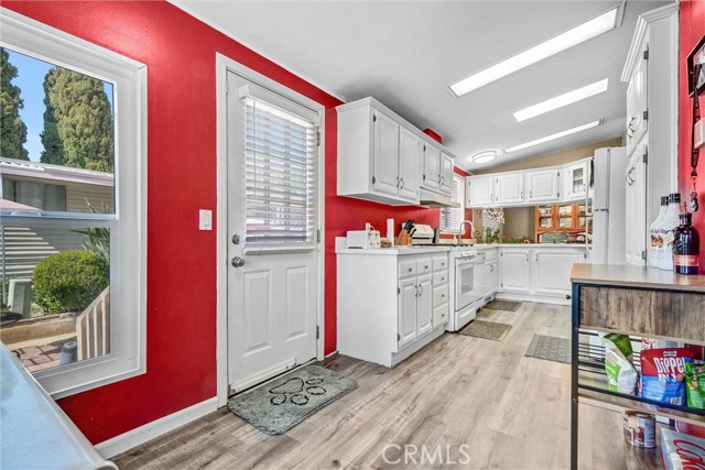 Detail Gallery Image 12 of 32 For 1051 Site Dr #51,  Brea,  CA 92821 - 3 Beds | 2 Baths