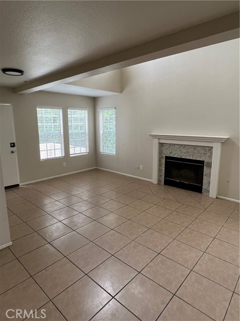 Detail Gallery Image 3 of 6 For 9880 Arrow, Rancho Cucamonga,  CA 91730 - 3 Beds | 2/1 Baths