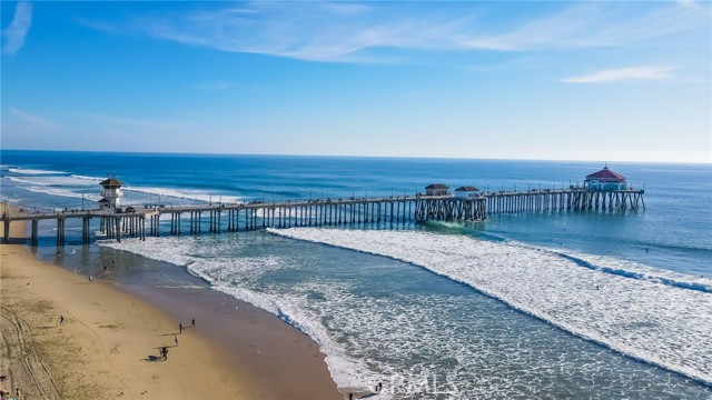 Detail Gallery Image 38 of 38 For 309 21st, Huntington Beach,  CA 92648 - 4 Beds | 3/1 Baths