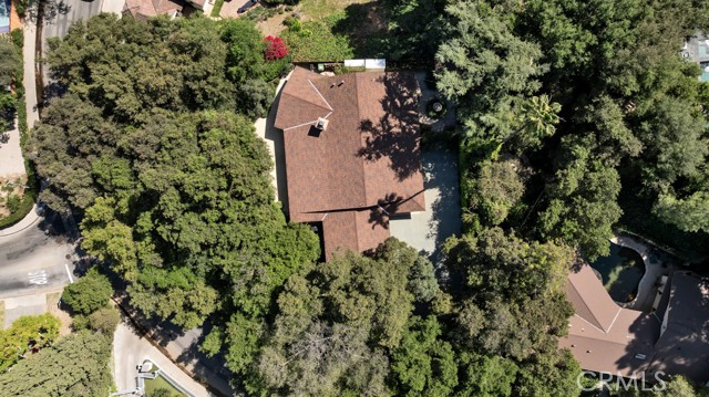 Detail Gallery Image 59 of 67 For 16700 Bosque Dr, Encino,  CA 91436 - 3 Beds | 2/1 Baths