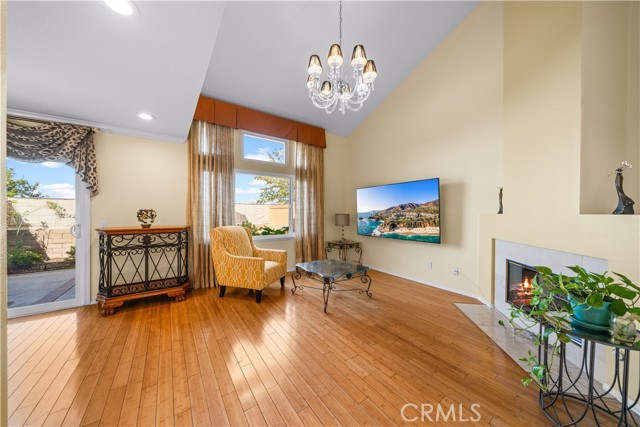 Detail Gallery Image 8 of 53 For 1813 Borrego, West Covina,  CA 91791 - 2 Beds | 3 Baths