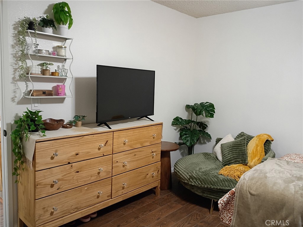 MLS #DW25262759 image #24