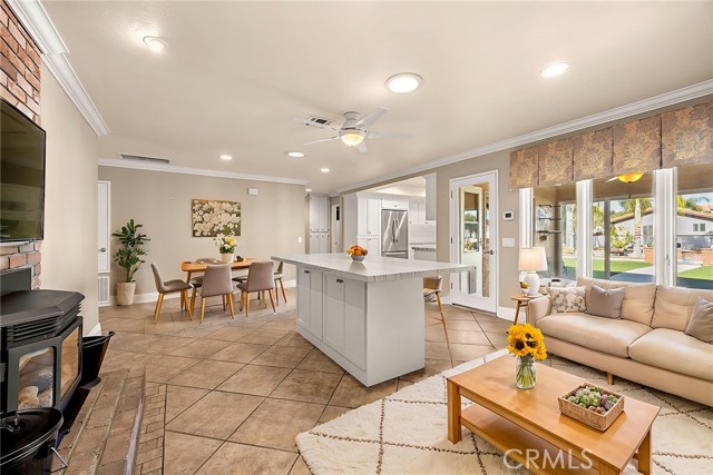 Detail Gallery Image 8 of 40 For 23646 Big Butte Dr, Canyon Lake,  CA 92587 - 3 Beds | 2 Baths