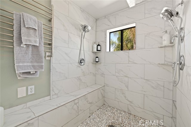 31502 Emperor Drive, Canyon Lake CA: https://media.crmls.org/medias/a2cc5b53-661b-413a-80b2-71ecadf31dc3.jpg