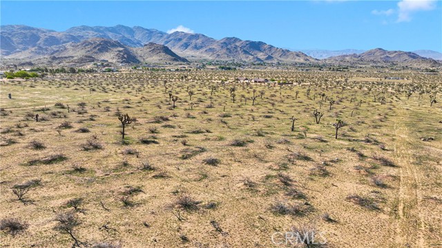 Detail Gallery Image 2 of 11 For 0 Cahuilla Rd, Apple Valley,  CA 92307 - – Beds | – Baths