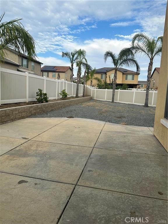 13165 Samilin Circle, Eastvale CA: https://media.crmls.org/medias/a2cc93d9-c885-4790-85a5-37ec8ef995be.jpg