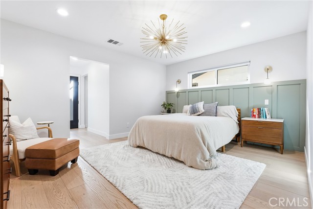 1124 E Maplewood Place, Orange CA: https://media.crmls.org/medias/a2ccec15-6751-45e4-929c-d76a55964889.jpg