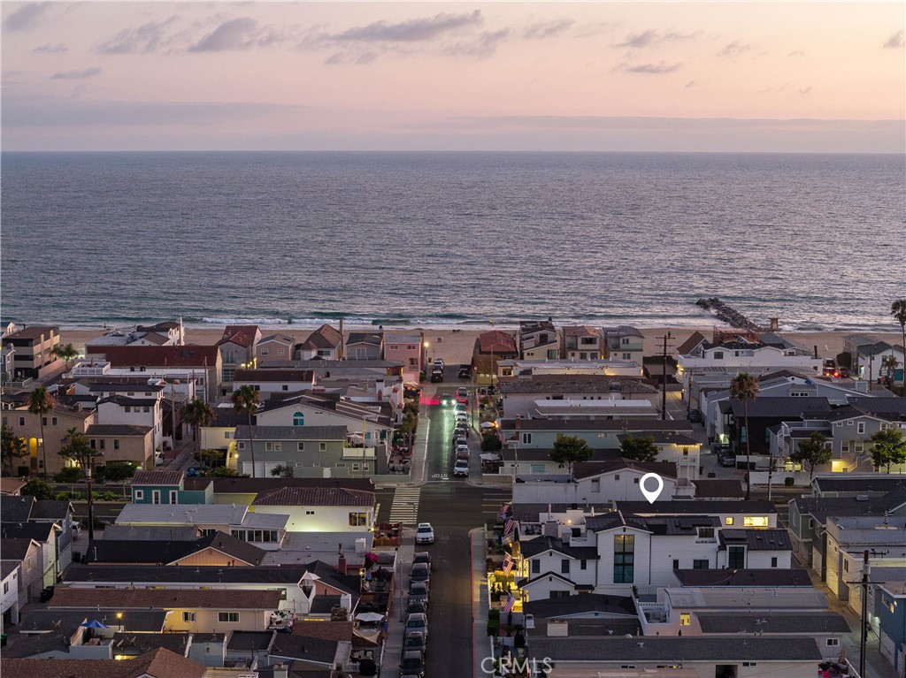 https://media.crmls.org/medias/a2cd5a51-293e-4888-bc43-cf0ba5315df8.jpg?preset=X-Large