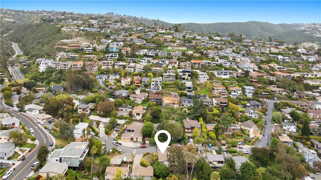 MLS #OC25272456 image #15