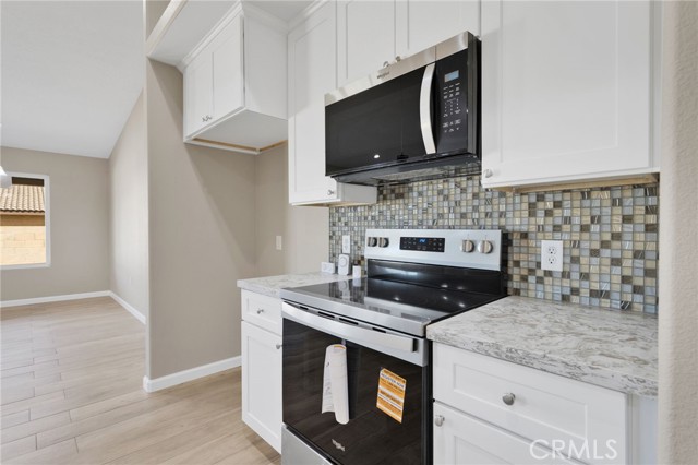 Detail Gallery Image 15 of 34 For 17837 Sultana St, Hesperia,  CA 92345 - 4 Beds | 2/1 Baths