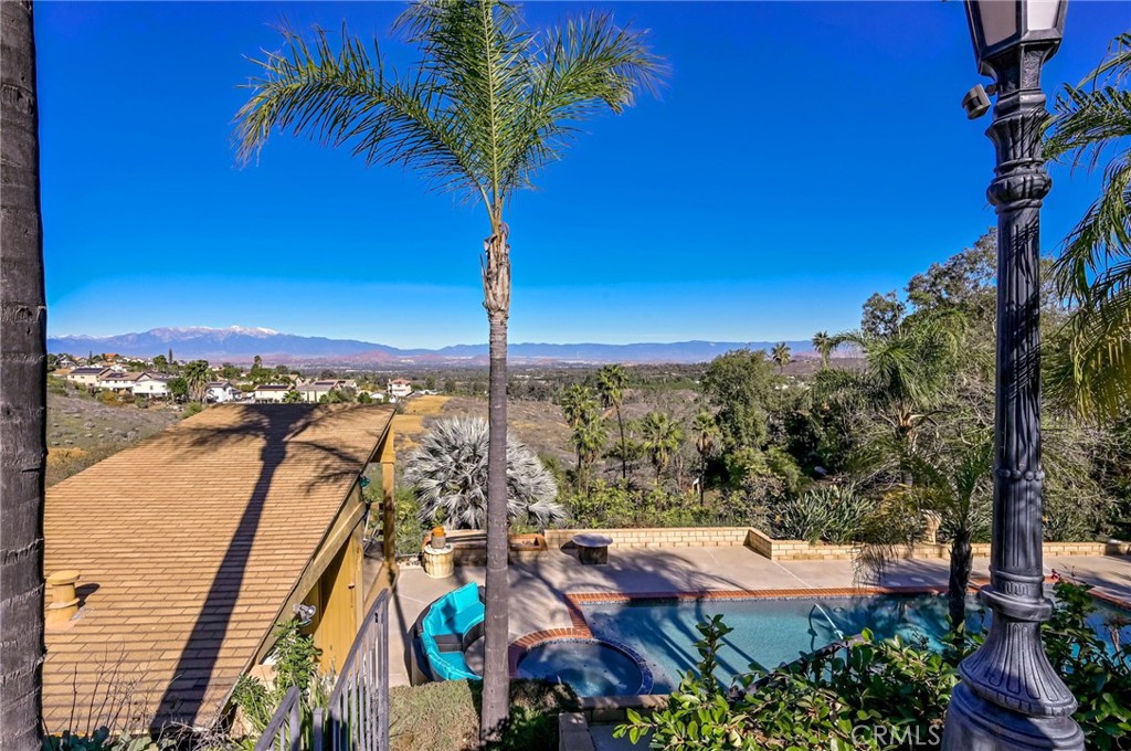 MLS #OC25274602 image #43