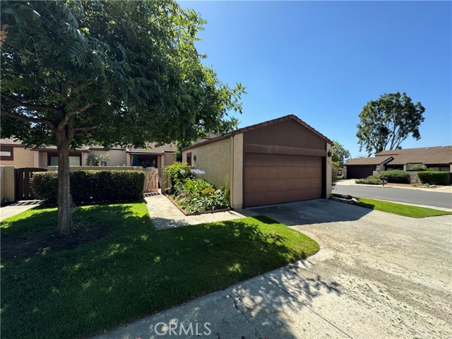 Detail Gallery Image 1 of 1 For 2093 Golden Circle Dr, Escondido,  CA 92026 - 2 Beds | 2 Baths