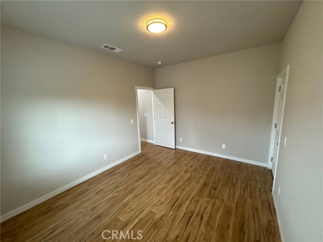 MLS #IV25225414 image #11