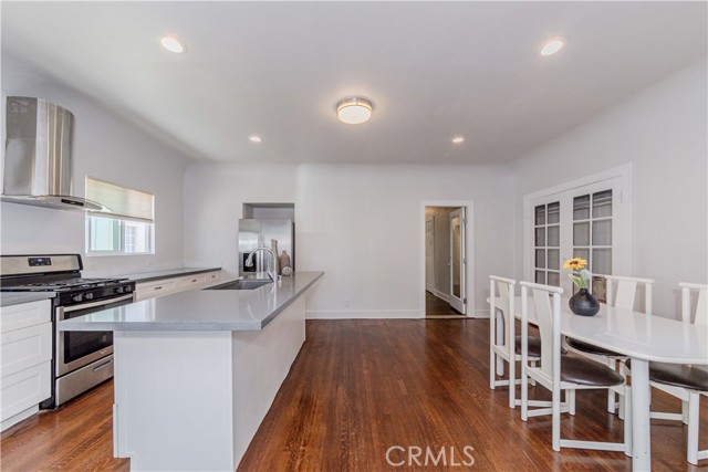 Detail Gallery Image 22 of 39 For 3015 Edgehill Dr, Los Angeles,  CA 90018 - – Beds | – Baths