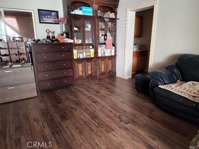 9930 Desert Lane, Phelan CA: https://media.crmls.org/medias/a2d0fa90-6a3a-4165-b075-b12c3ff7cfde.jpg