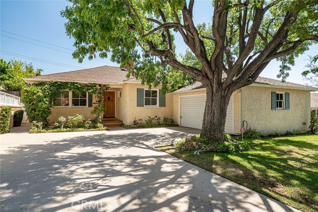936 Cambridge Drive photo 2