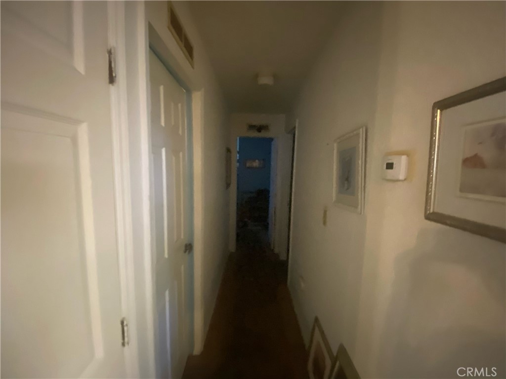 https://media.crmls.org/medias/a2d1b3b6-3500-4d82-98ed-78438b9a4a61.jpg?preset=X-Large