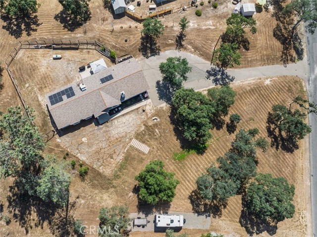 30015 Stetson Drive, Coarsegold CA: https://media.crmls.org/medias/a2d3251c-ba22-4425-aaad-d915310f2315.jpg