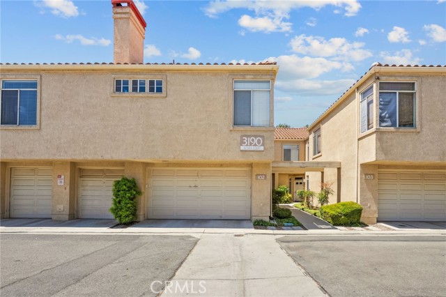 3190 Altura Court, Corona CA: https://media.crmls.org/medias/a2d3ea1d-a2a7-45e7-a22c-b80f42bba048.jpg