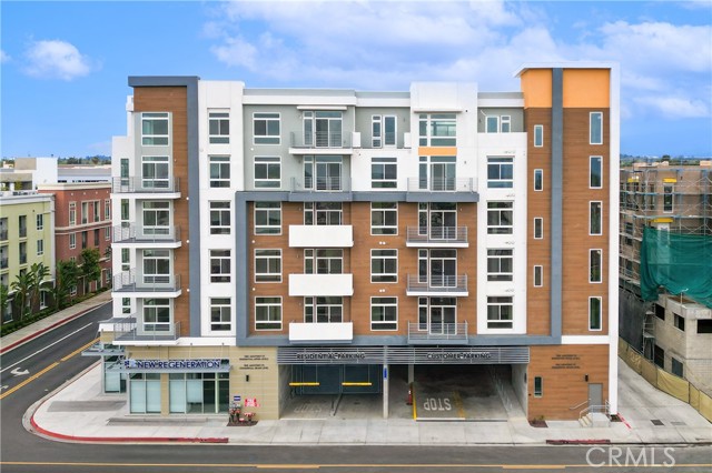 168 S Monterey Street, Alhambra CA: https://media.crmls.org/medias/a2d4199e-9771-454f-9800-8be85ee580df.jpg