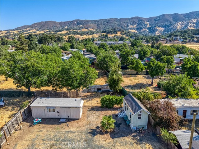 2630 Lakeshore Boulevard, Upper Lake CA: https://media.crmls.org/medias/a2d4220c-6f63-4911-bc67-a68709105f1d.jpg