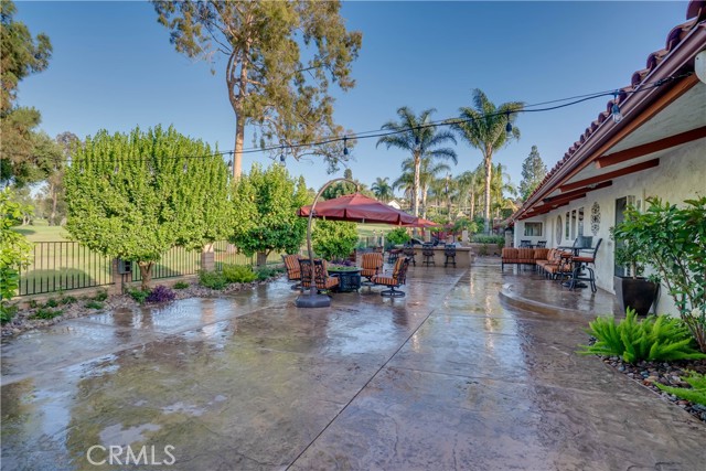 5660 Via San Jacinto, Riverside CA: https://media.crmls.org/medias/a2d46501-97f1-478c-a571-65fd2a620e68.jpg