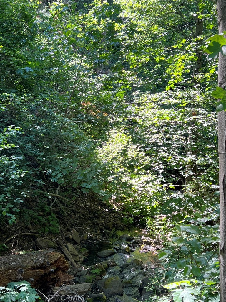 https://media.crmls.org/medias/a2d4b8e7-c763-46ab-bc1b-c6689b99714c.jpg?preset=X-Large