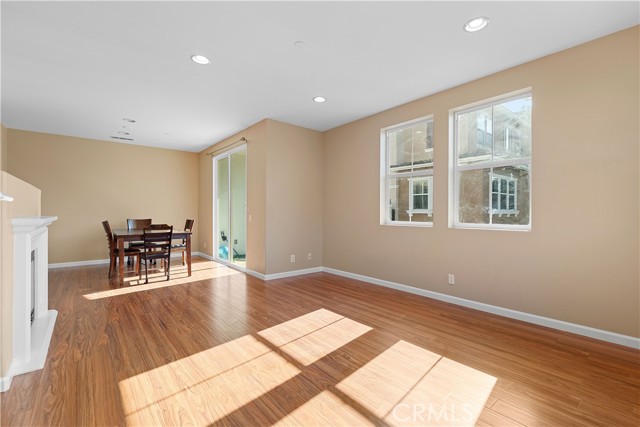 Detail Gallery Image 4 of 47 For 8041 Torino, Stanton,  CA 90680 - 2 Beds | 2/1 Baths