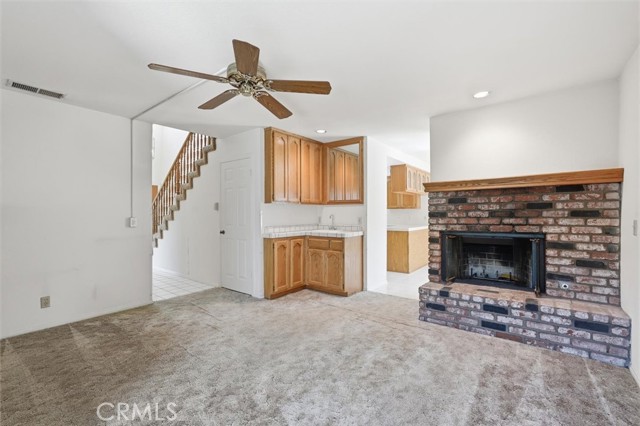 Detail Gallery Image 15 of 46 For 2106 Dufour Ave #1,  Redondo Beach,  CA 90278 - 3 Beds | 2/1 Baths