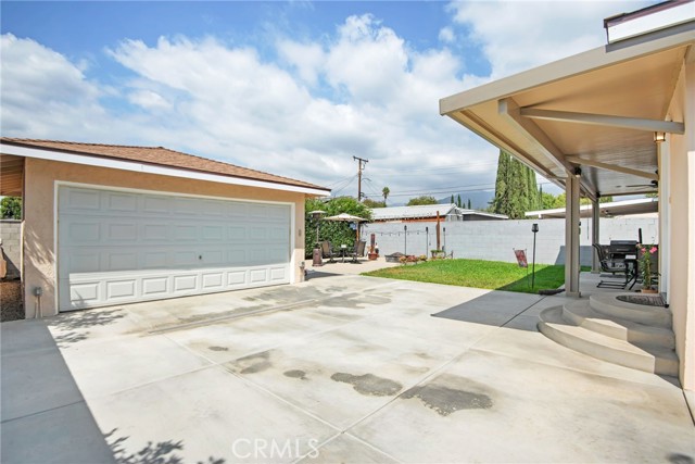 2507 Lincoln Avenue photo 33