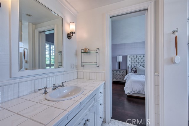 Detail Gallery Image 19 of 22 For 325 Poppy Ave, Corona Del Mar,  CA 92625 - 3 Beds | 2/1 Baths
