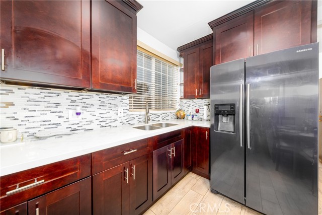 Detail Gallery Image 5 of 26 For 12005 Washington Bld, Whittier,  CA 90606 - 3 Beds | 1/1 Baths
